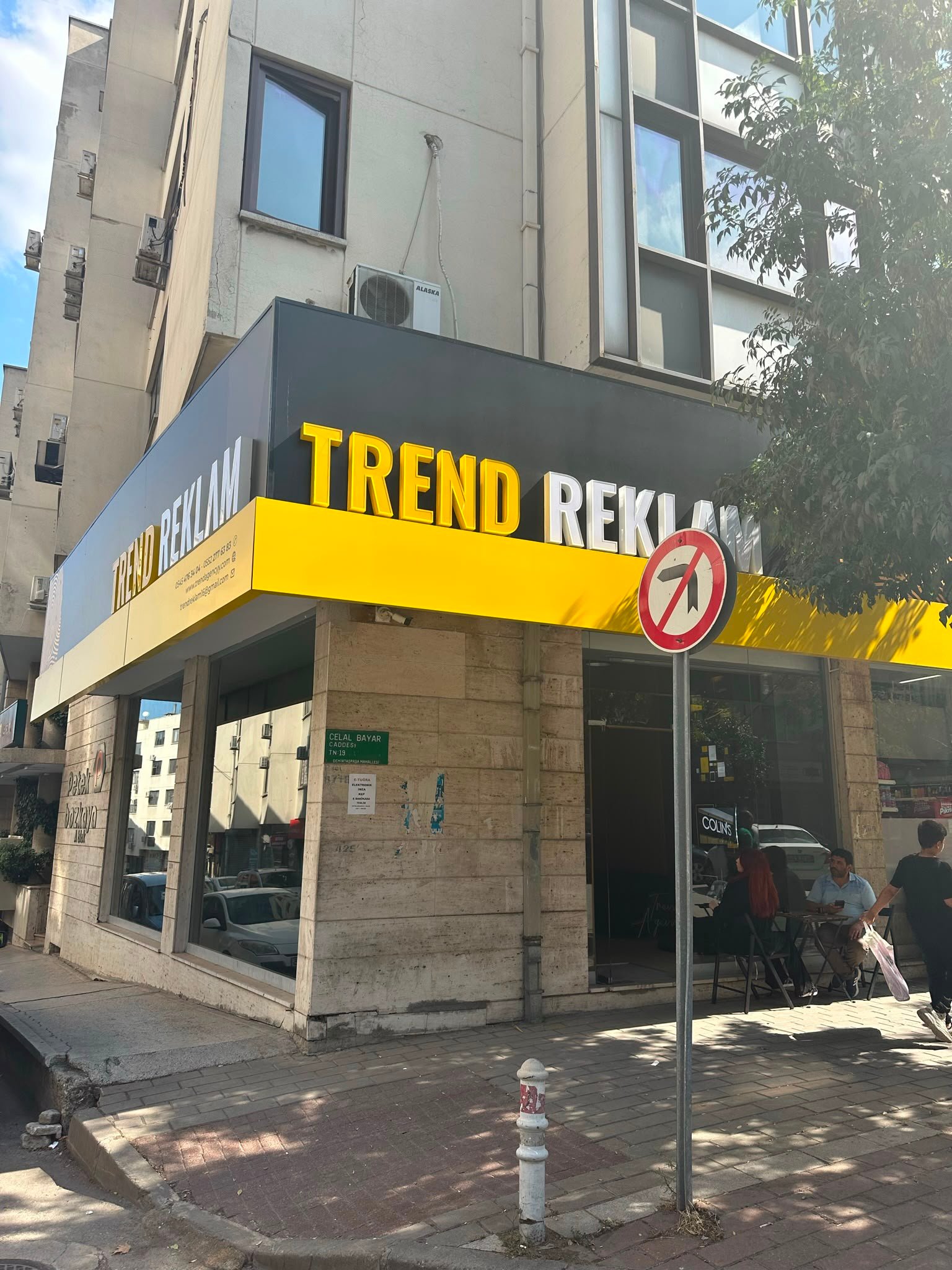 Trend Reklam Showroom Cephesi